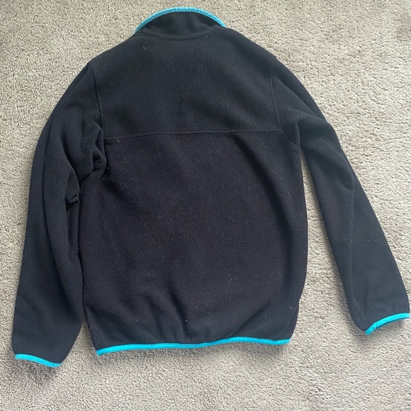 size small womens patagonia sweatshirt - Picture 4 of 4
